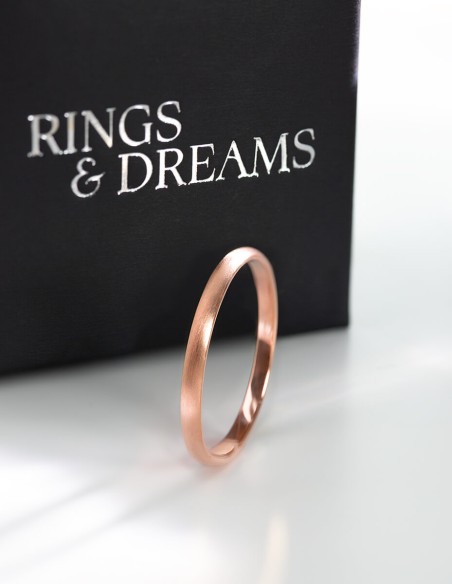 Anillo de boda clásico 2mm oro satinado Rosa 18k | RD20RS00