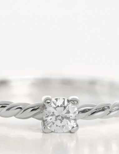 Anillo de compromiso ELSKER | Oro Blanco | 0.12 ct.